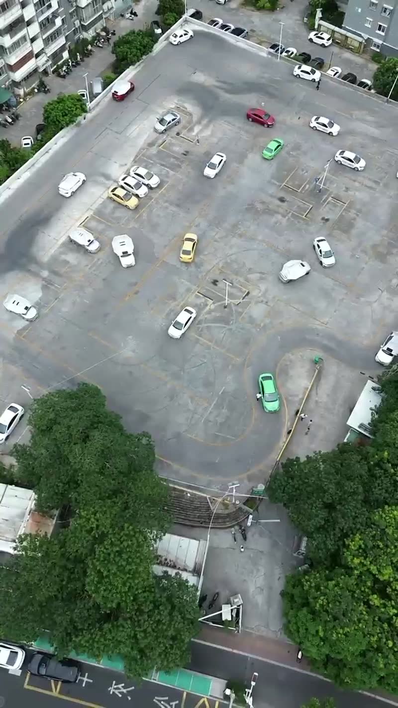 金山第八校区训练场地实拍